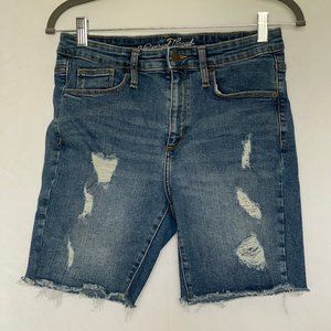 EUC Universal Thread High Rise Bermuda Shorts